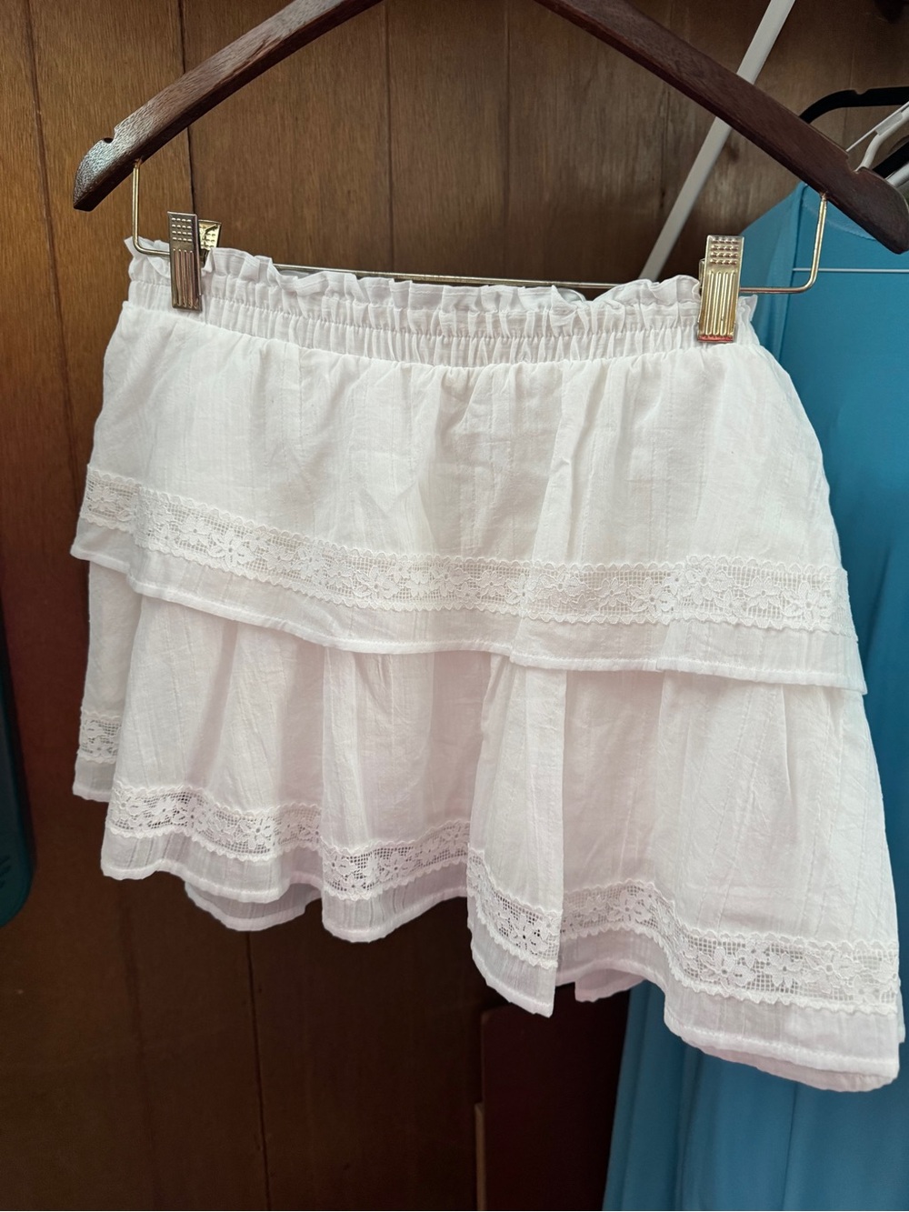 NWT wild fable White Tiered Lace Mini Skirt